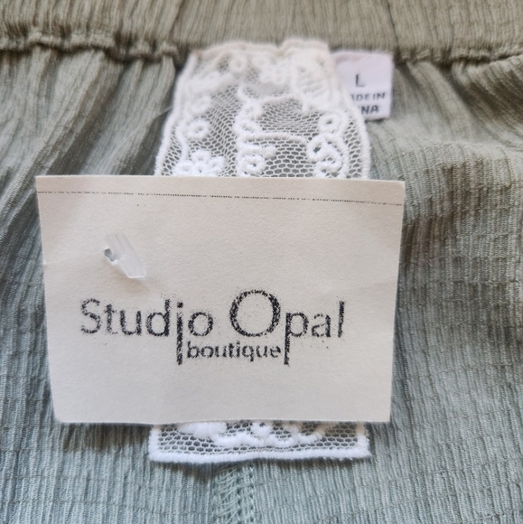 NWT SADIE AND SAGE MEMPHIS WIDE LEG JUMPSUIT SIZE LARGE - Picture 11 of 14